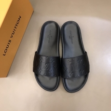 Louis Vuitton Slippers